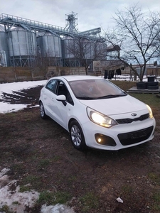 Kia rio 1.2 2014 Serbesti