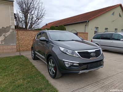 KIA Sportage 4 4 an 2011 diesel 2.0 crdi klimatronic adusa recent