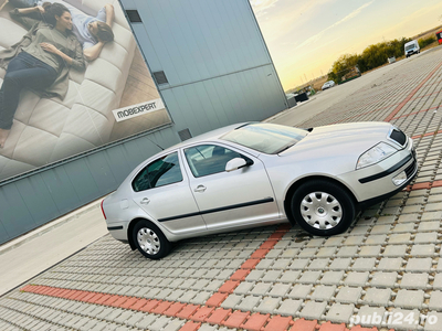 Skoda Octavia 1.6 Benzina