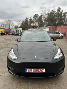 Tesla model y long range 10200km LEASING Cazasu