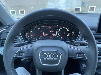 Vand Audi A4 2017 Resita