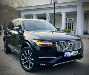 Volvo XC90 INSCRIPTION - D5 AWD 235 CP / 7 Locuri / Full Option! Ramnicu Valcea