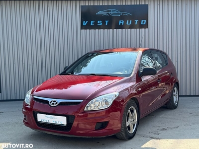 Hyundai i30 HYUNDAI I30 1