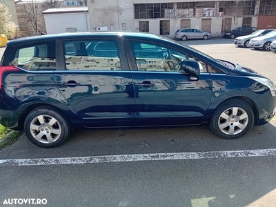 Peugeot 5008 1.6 THP Active