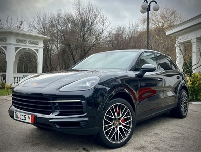 Porsche Cayenne 3.0i Sport Pack / Mod 2019 ! Ramnicu Valcea