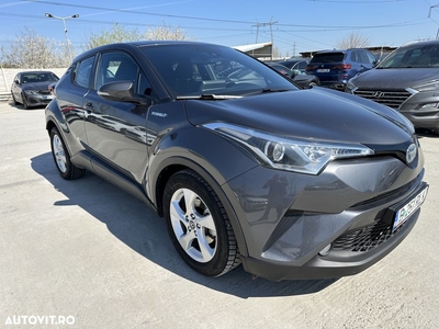 Toyota C-HR 1.2 Turbo 4x2 CVT C-enter