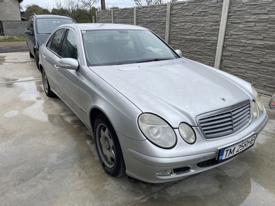 Vand mercedes e220 w211 classic, 2003, 2.2 diesel 150 cp Timisoara