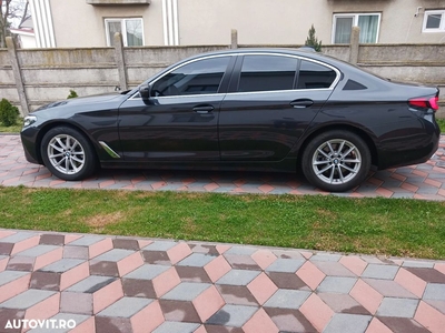 BMW Seria 5 520d MHEV