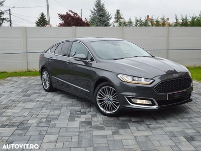 Ford Mondeo Vignale 2.0 Hybrid