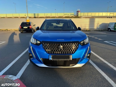 Peugeot 2008 1.2 L PureTech STT EAT8 GT