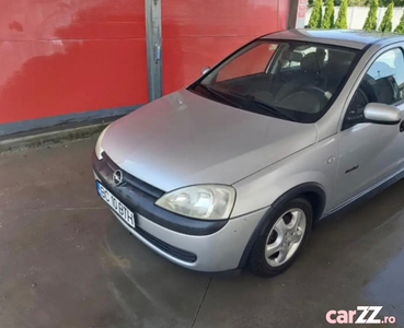 Opel Corsa 2003 1.0 benzina