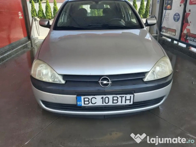 Opel Corsa 2003 1.0 benzina