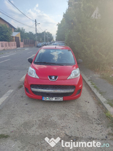 Peugeot 107 2011