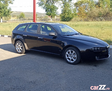 Alfa Romeo 159-Jtdm