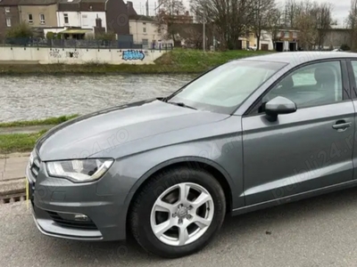 Audi A 3 Limuzină, an 2016 , motor 1.6 TDi Euro 6