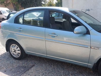 HYUNDAI ACCENT,2007,1.6 benzina!