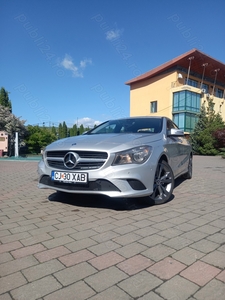 Mercedes-Benz CLA180d