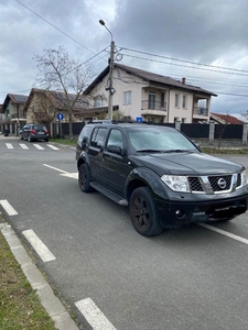 NISSAN Patfinder 7 Locuri