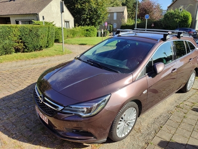 Opel Astra Sport Tourer INNOVATION+