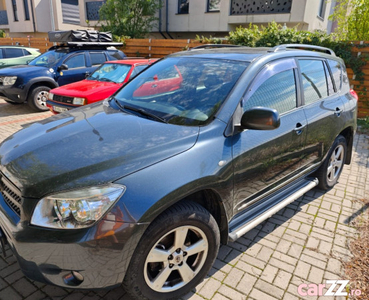 Toyota RAV4 2.0 Luxury 2008 Benzina