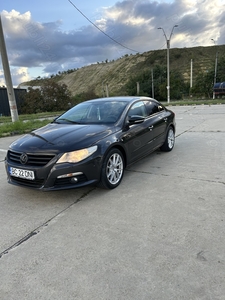 Vând Passat CC 2.0 TDI 170 CP