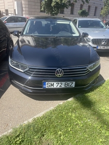 Vând Volkswagen Passat