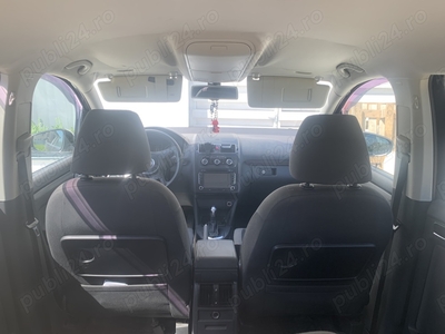 VW Touran 1.4 benzină an2012