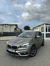 BMW Seria 2 220d xDrive AT Luxury Line