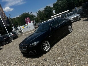 BMW Seria 5 520i Aut. Luxury Line