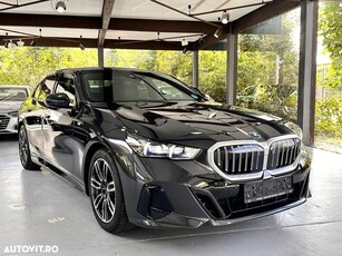 BMW Seria 5 520i MHEV