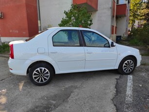 Dacia Logan 2011, 1.5 dci