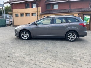 Ford Focus Turnier 1.6 TDCi DPF SYNC Edition