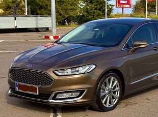 Ford Mondeo Vignale 2.0 TDCi Powershift AWD