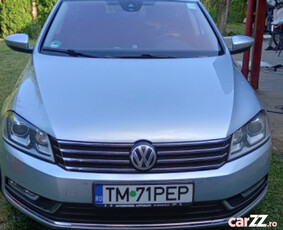 Liciteaza-Volkswagen Passat Variant 2013