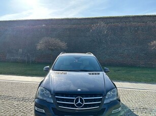 Mercedes-Benz ML 300 CDI BlueEfficiency Aut