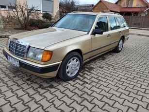 Mercedes-Benz W124