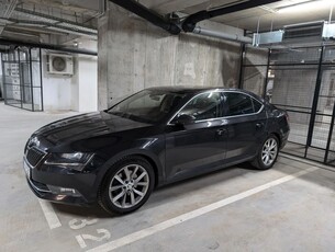 Skoda Superb 2.0 TDI DSG Style