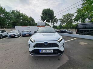 Toyota RAV4 2.5 Hybrid VVT-iE 4x4 Style Bi-Tone