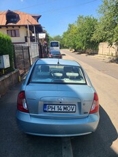 vand Hyundai accent