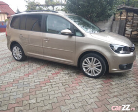 Volkswagen Touran motor 2L diesel 2015