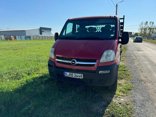 Autoutilitara Opel Movano 2,5 Diesel, 7 locuri, 2004