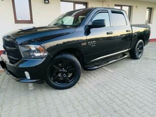 Dodge Ram An 2016 Motor 5.7 V8 HEMI AUTOUTILITARĂ 6 Locuri + Ladă spate impozit anual 550 lei