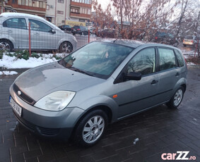 Ford Fiesta an 2003, mot 13 benzina!