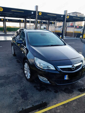 Opel Astra J 2012