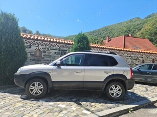 Vand Hyundai Tucson CRDI,4WD,AN 2007,114000 KM,inscris