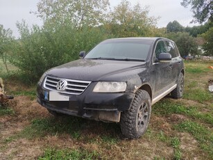 Volkswagen Touareg 2.5 tdi automat 4x4 volan dreapta