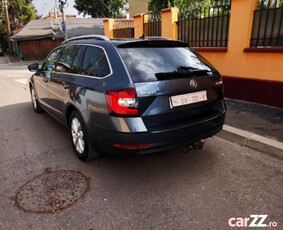 Skoda Octavia Combi 1.6 TDI Green tec DSG Elegance