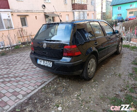 Vw golf 4 benzina 1.4 preț fix