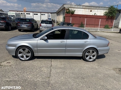 Jaguar X-Type 2.0 TD Classic