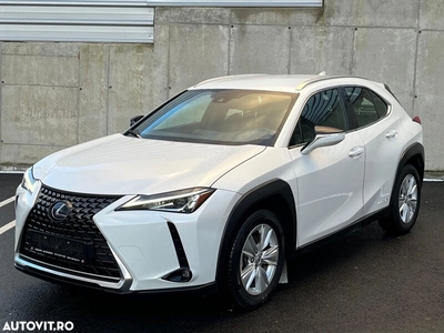 Lexus UX Lexus UX Hybrid Business 2WD Stare tehnica s